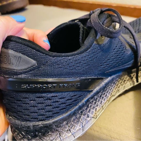 Saucony Freedom ISO EverRun Sneakers - Picture 10 of 10